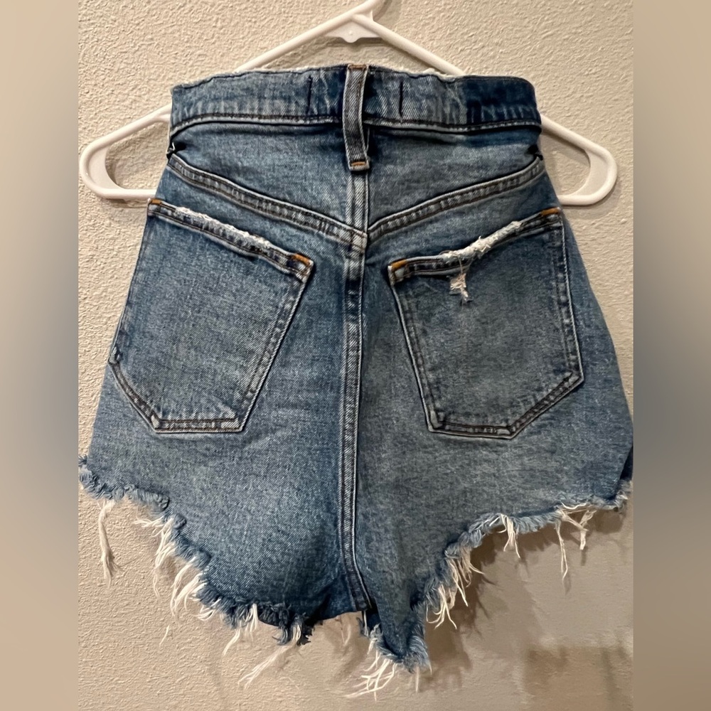 Abercrombie High Rise Cutoff